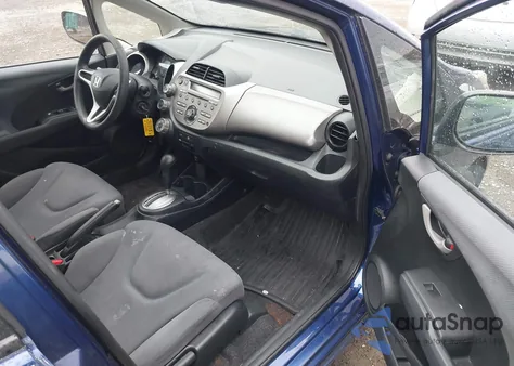 2013 Honda Fit from USA, damaged, VIN JHMGE8H33DC047006